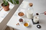 vegane mandelmilch pflanzenmilchbereiter 202607101805