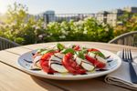 veganer caprese salat 202605031610